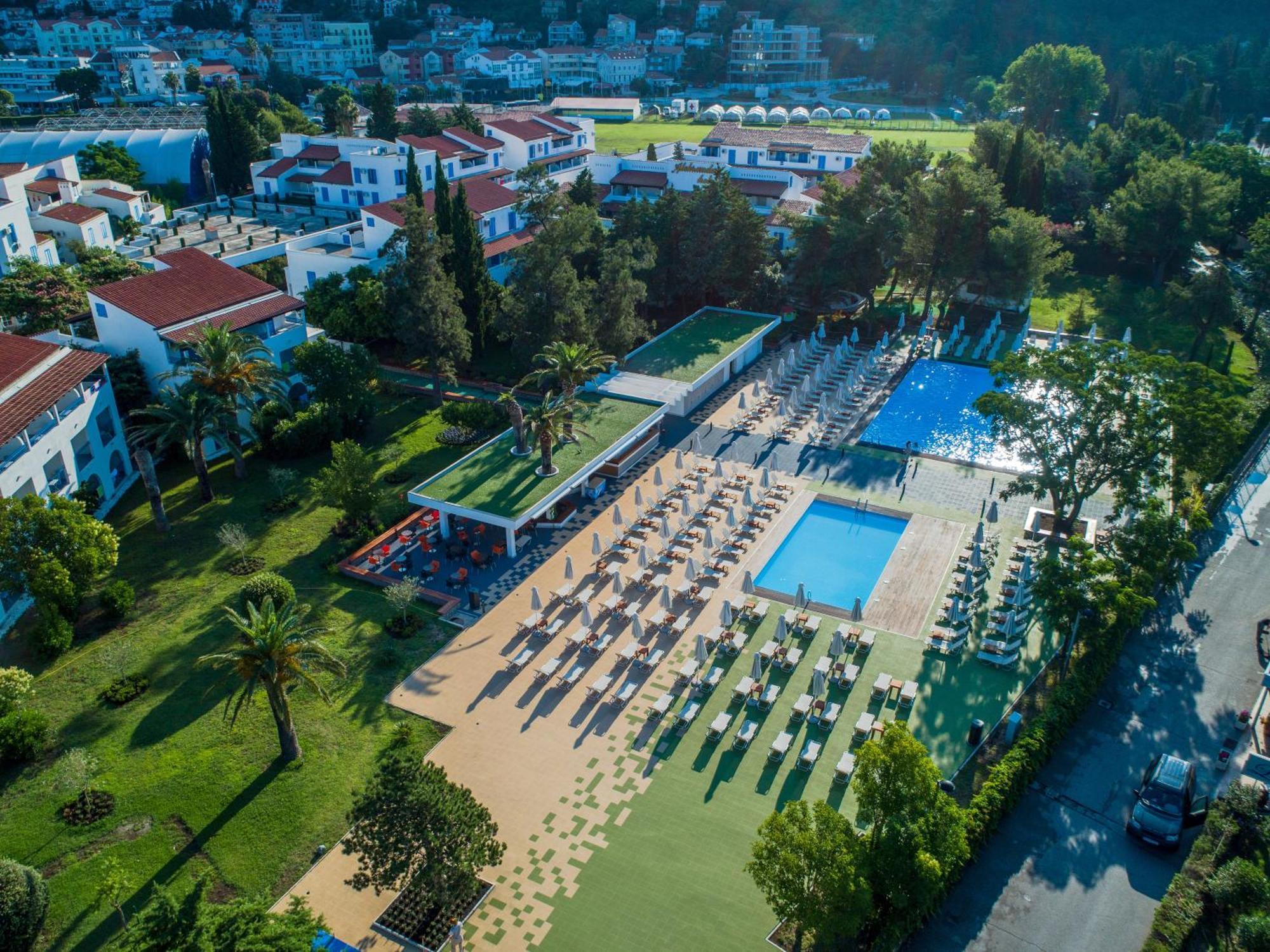 Hotel Aleksandar Budva Exterior photo