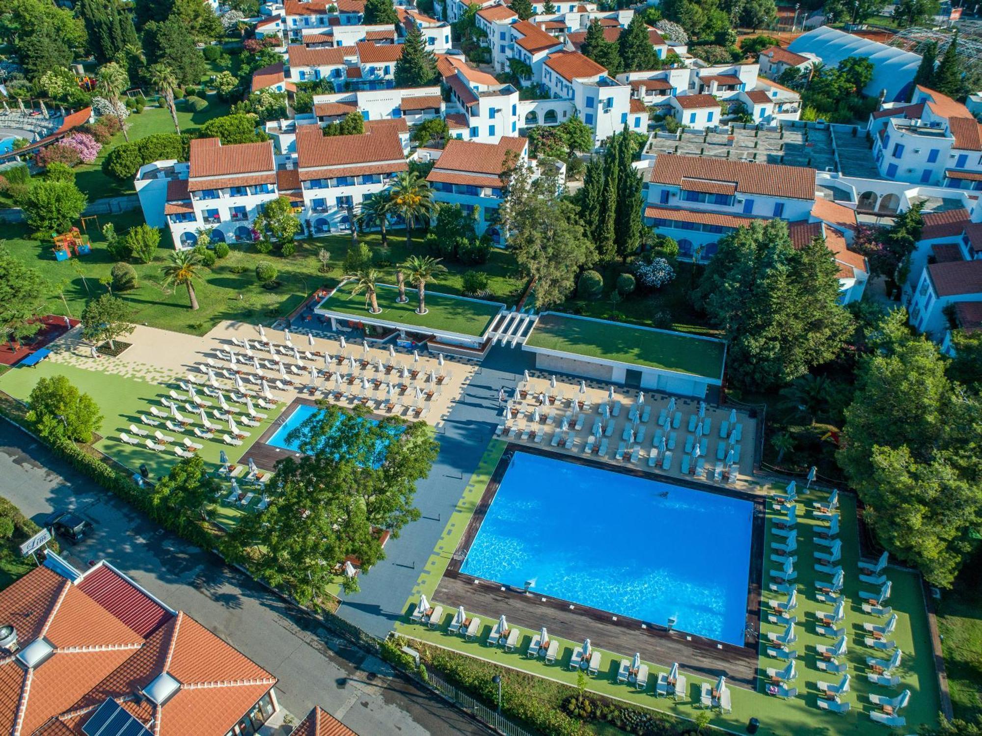 Hotel Aleksandar Budva Exterior photo